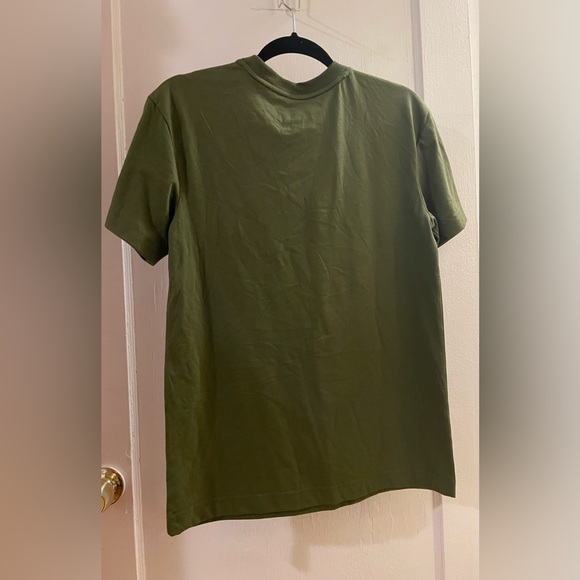 NWT “Beautiful In All Shades” Graphic Tee -Size: S - Picture 3 of 4